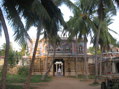 Thiruvalanchuzhi Gopuram
